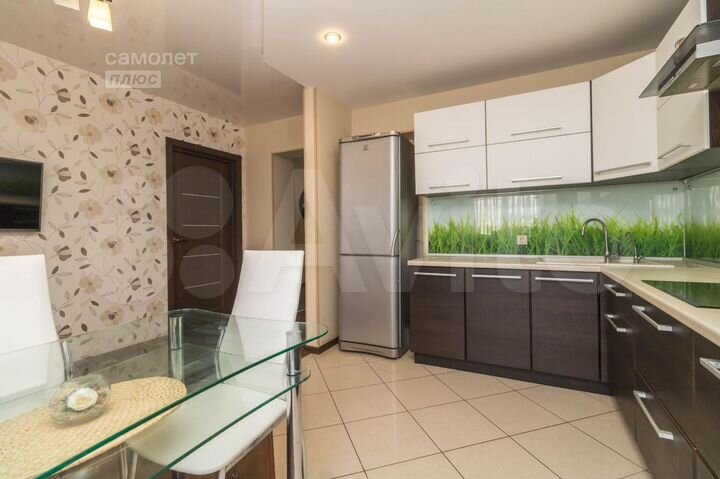 3-к. квартира, 82,9 м², 7/9 эт.