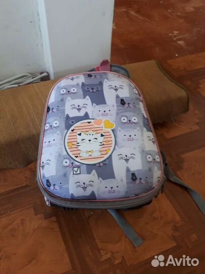 Школьный рюкзак