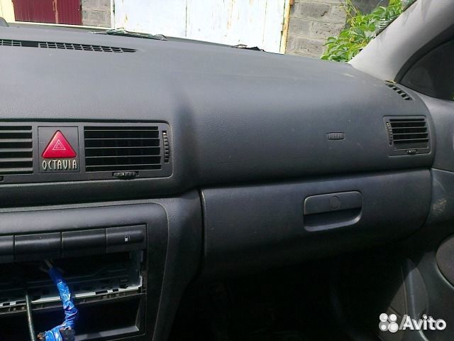 Кузов по частям Skoda Octavia Tour 2009 гв разбор