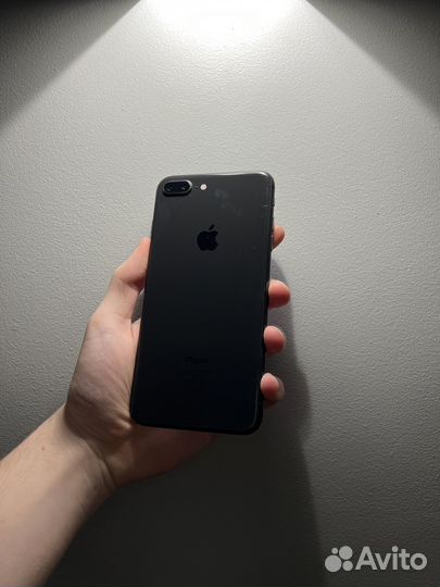 iPhone 8 Plus, 64 ГБ