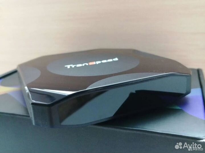 Отличная смарт тв приставка 4/32