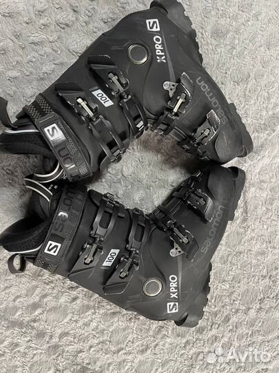 Горнолыжные ботинки 40eur 26.5 Salomon xpro100