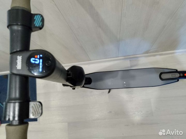 Электросамокат ninebot es1