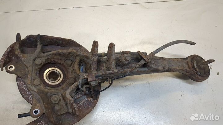 Ступица (кулак, цапфа) правая задняя Mitsubishi Outlander XL