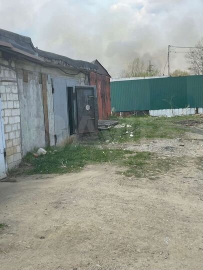 Гараж, > 30 м²