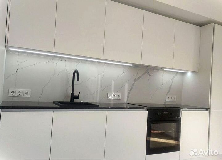 Кухонный гарнитур угловой