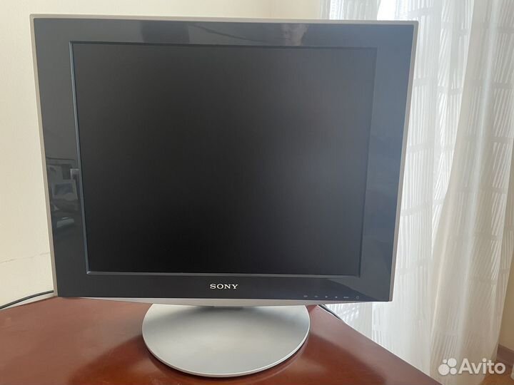 Монитор Sony