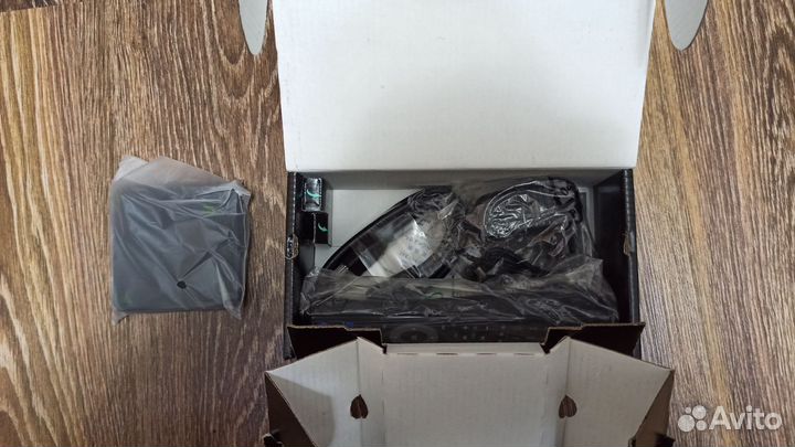 Андроид тв приставка телевизионная ІР.UHD200X