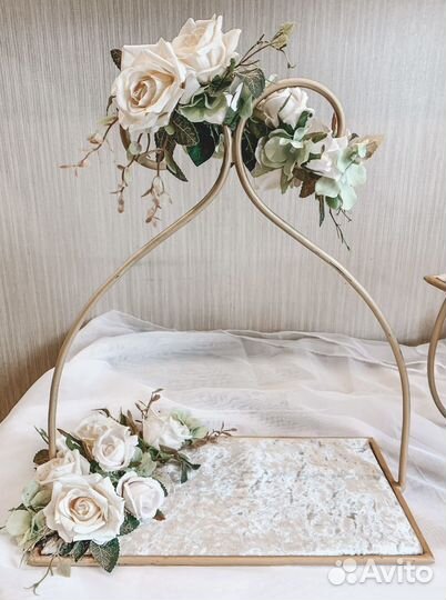 Подставки для невесты Хонча для подарка