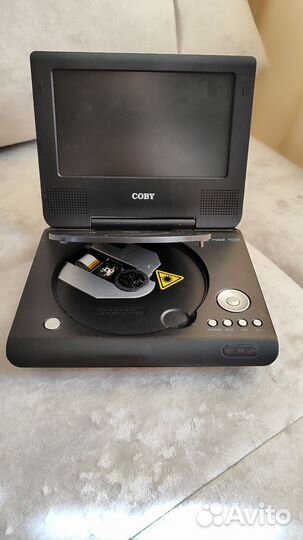 Портативный видеопроигрыватель coby