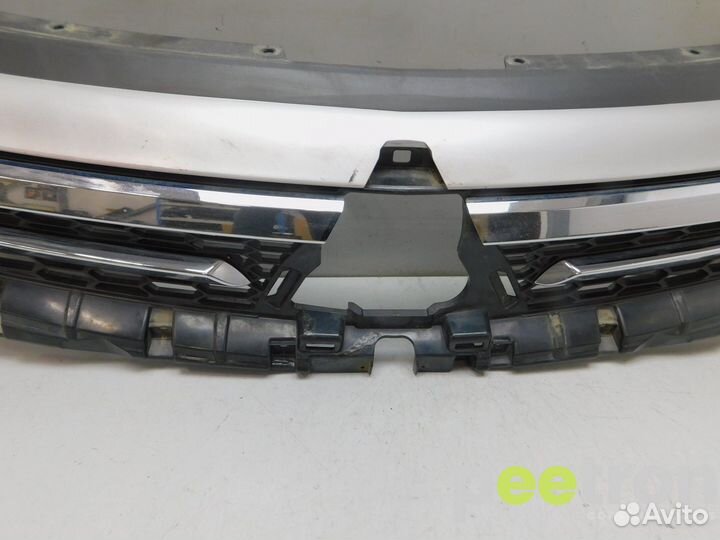 Б/У Б/У Решетка радиатора б/у 7450B005 mitsubishi