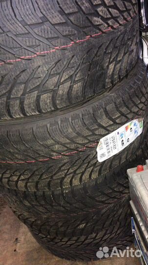 Nokian Hakkapeliitta R3 SUV 285/45 R21