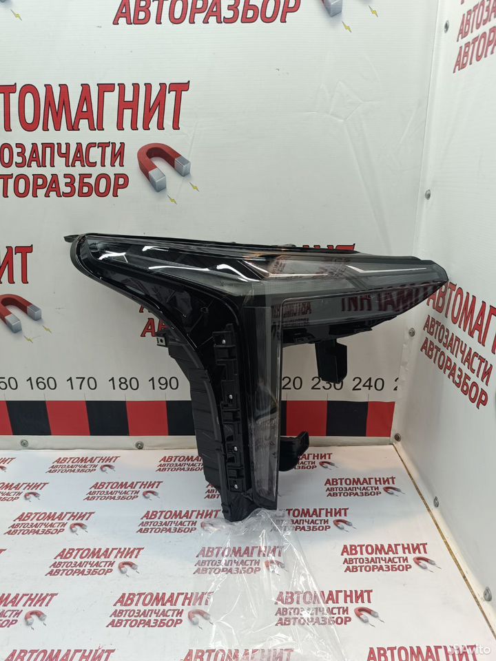 Фара правая Geely Cityray Ситирэй новая оригинал