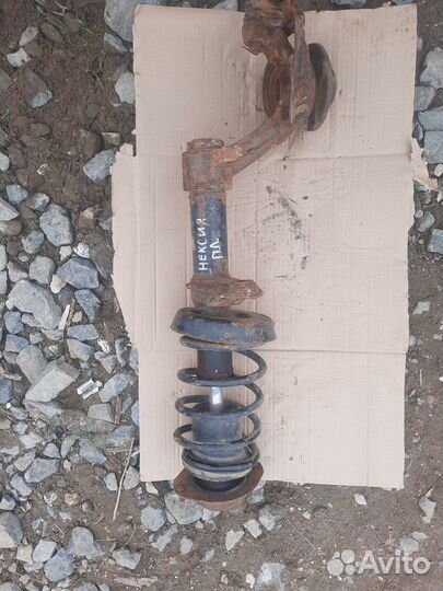 Стойка передняя левая Daewoo nexia