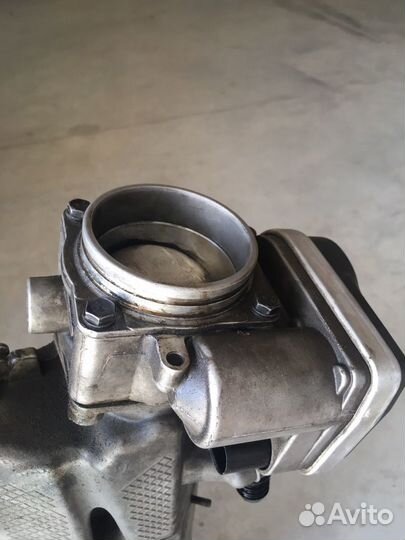 Воздушная заслонка BMW e65 e66 N73 бмв е65 е66