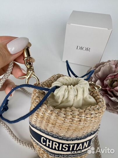 Сумка Christian Dior drawstring mini bucket sling