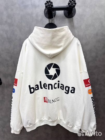 Худи Balenciaga оверсайз рваный