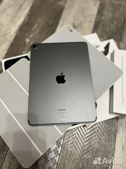 iPad Air 2022 M1 Cellular 256g