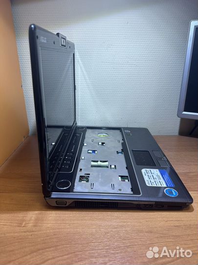 Ноутбук asus M50S