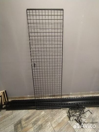 Продам торговое оборудование для магазина Одежды