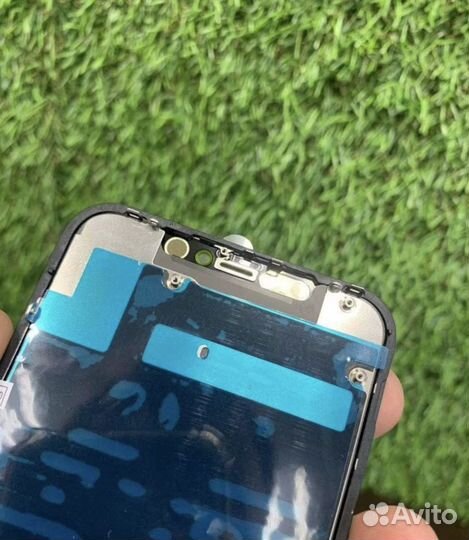 Дисплей на iPhone XR оригинал