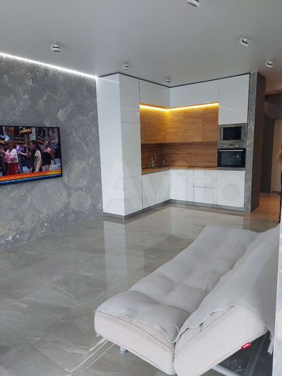 2-к. квартира, 67 м², 21/37 эт.