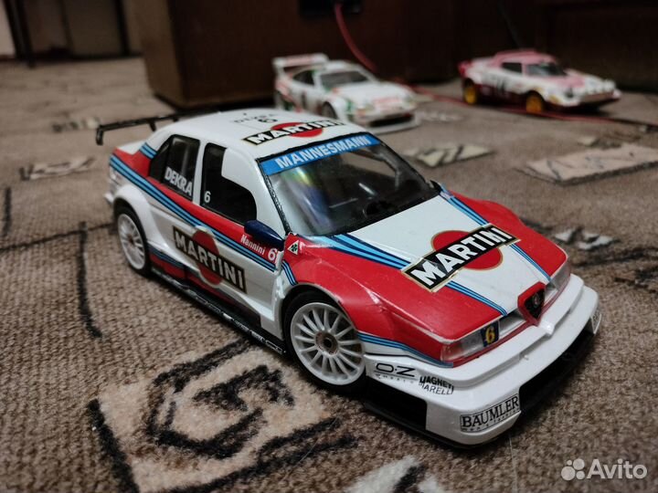 Собранные модели авто 1/24