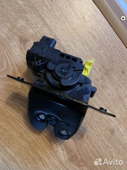 Замок крышки багажника Haval Jolion