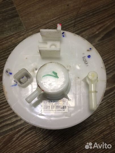 Насос топливный Kia Rio 3, Hyundai Solaris 1