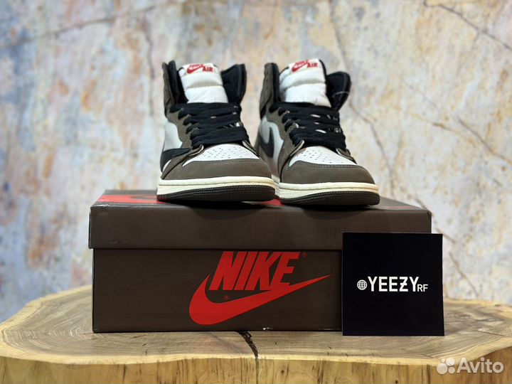 Nike Travis Scott Air Jordan Retro High OG Mocha