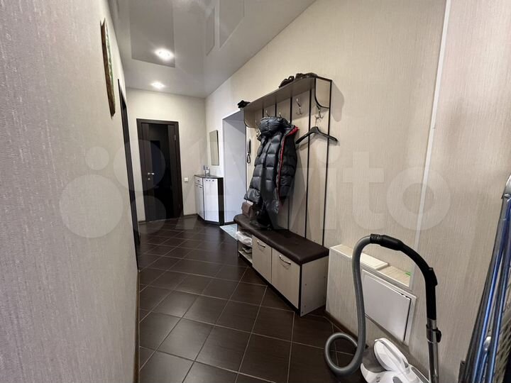 2-к. квартира, 54 м², 5/10 эт.