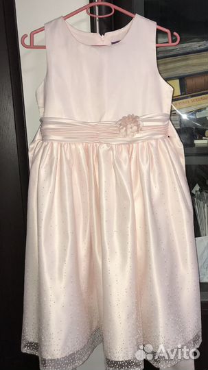 Нарядное платье для девочки 128