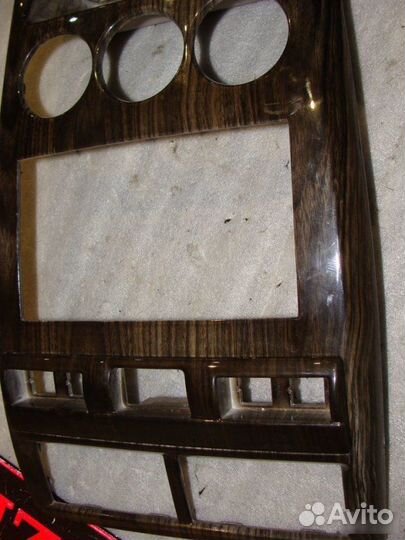 Консоль центральная LADA Priora