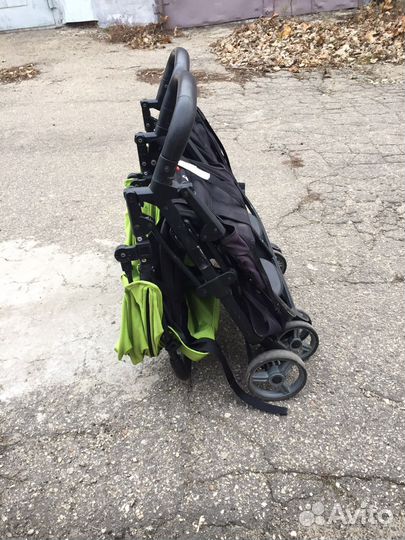 Коляска прогулочная для двойни Zoe