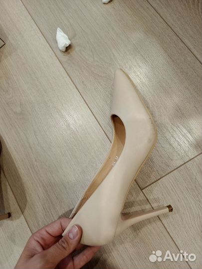 Туфли бежевые 37