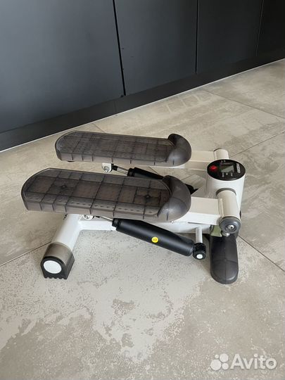 Тренажер степпер torneo