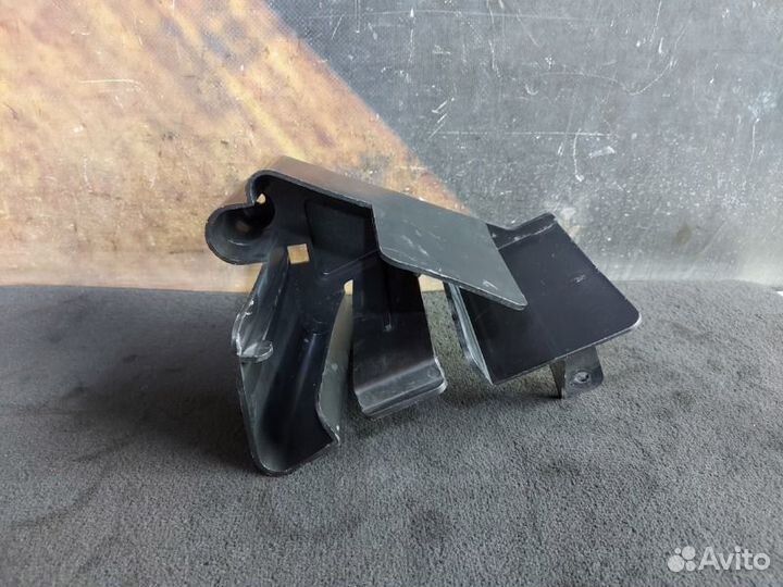 Крепление противооткатов Bmw X5 E53 M54 2002