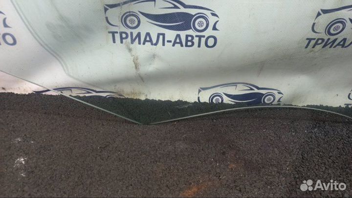 Стекло двери Sorento