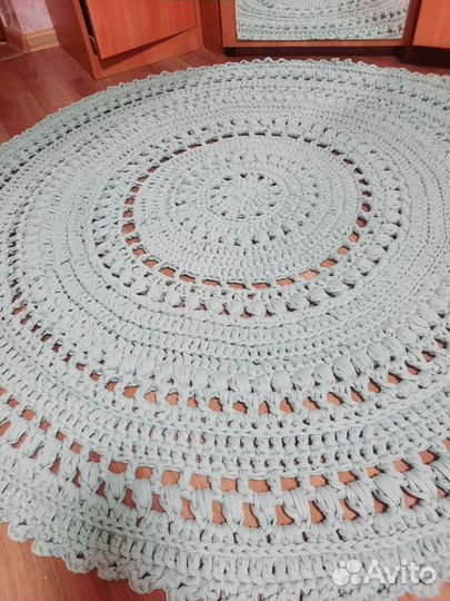 Ковёр из трикотажной пряжи