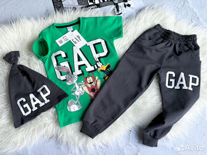 Костюм для мальчика GAP новый 98-122