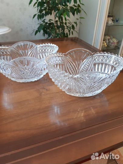 Ваза хрустальная