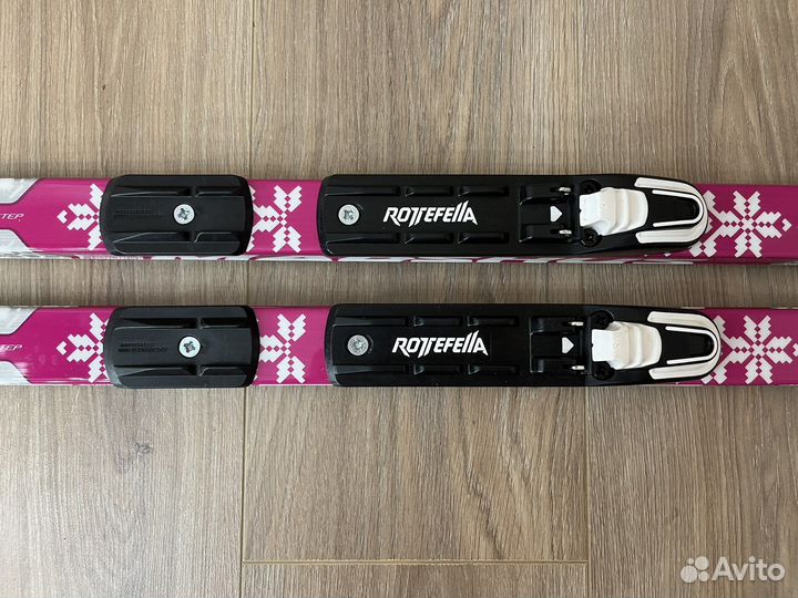 Лыжи беговые Madshus женские, полный комплект