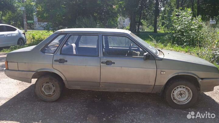 ВАЗ 21099 1.5 МТ, 1993, 250 000 км