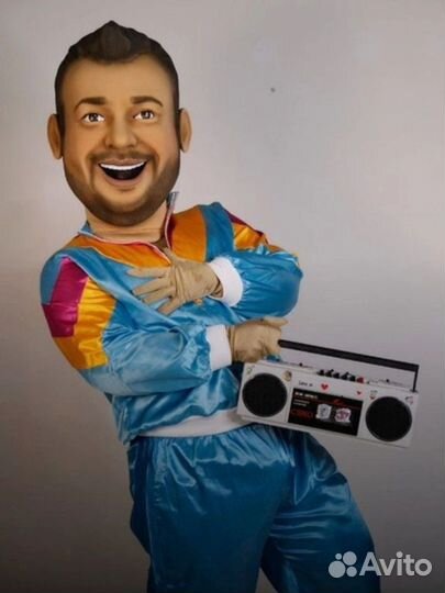 Поздравление от шоу звёзд Сергея жуковаруки вверх