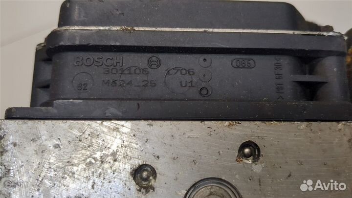 Блок абс, насос Toyota Corolla Verso, 2007