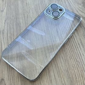 Чехол на iPhone 15