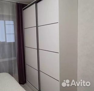 Шкаф купе с зеркалом