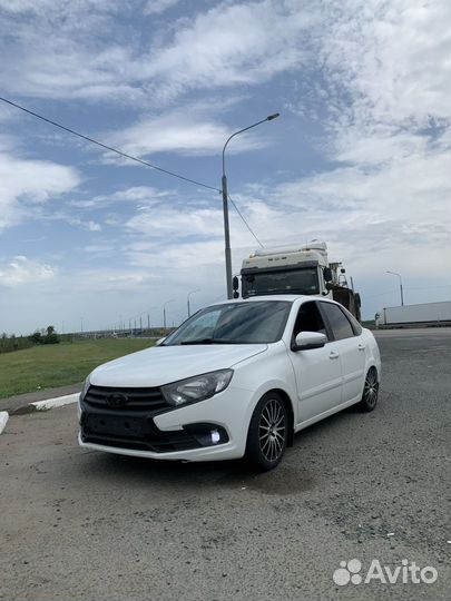 LADA Granta 1.6 МТ, 2020, 90 000 км