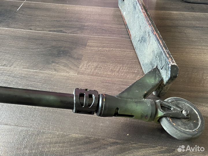 Трюковой самокат Virus