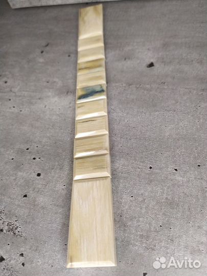 Четки, болтухи, кидалки из бивня мамонта